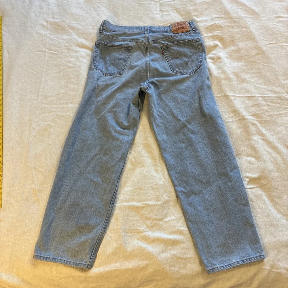 VTG‎ Levi's Mens Jeans 560 36 x 30* Comfort Fit Light Blue Tapered Leg Y2K